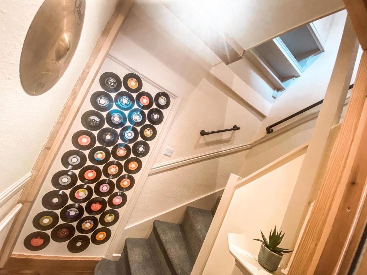 The Loft At Riverside Suites Бриджнорт Екстериор снимка